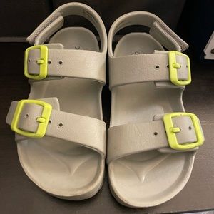 Cat and Jack Sandals